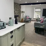 דירה Rigney Bank House, South Lakes Luxury מילנת'ורפ